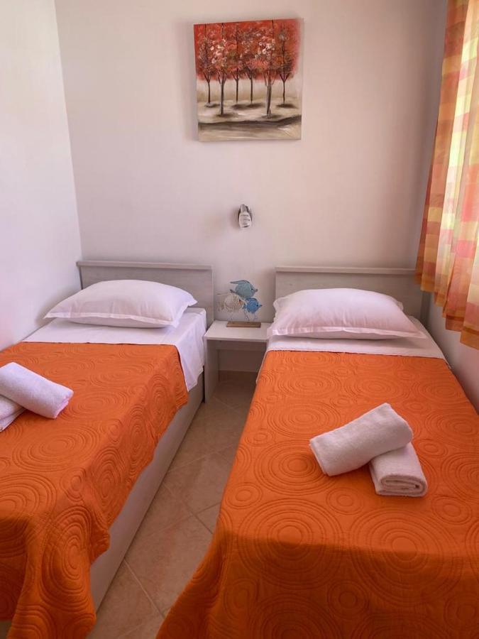 Apartment Vucica Sevid ภายนอก รูปภาพ